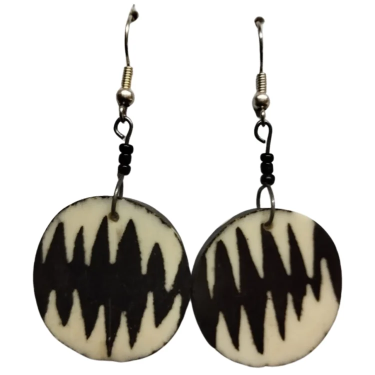 Jorova wave print bone earring