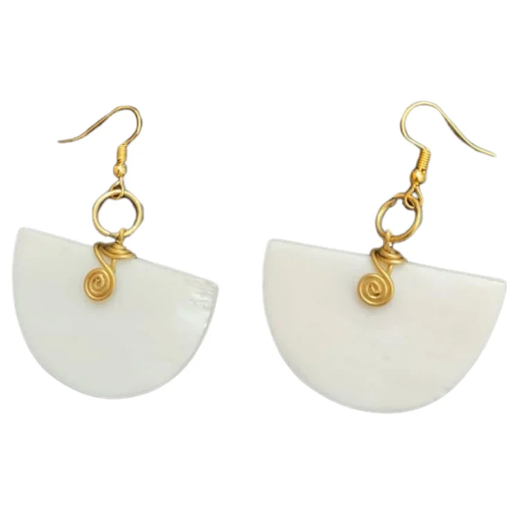 Jorova fan shape bone earing